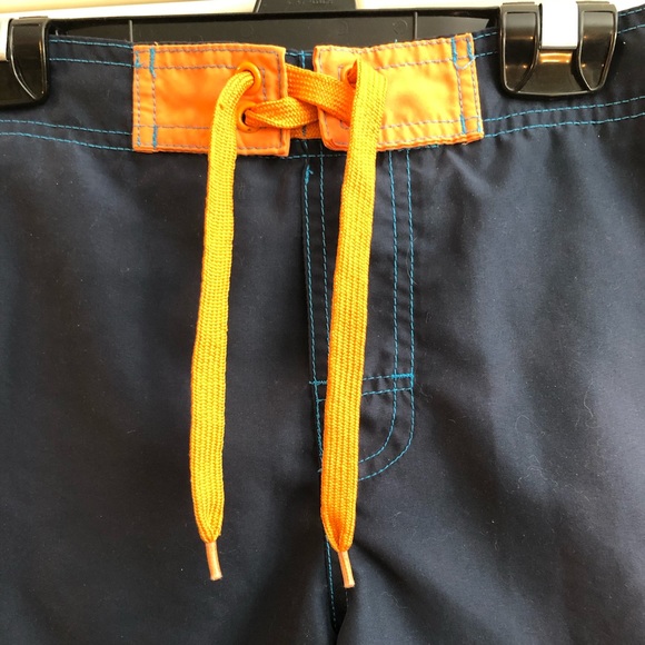 🥳HOST PICK🥳 3SixT boys swim trunks 🇨🇦 - Picture 4 of 6